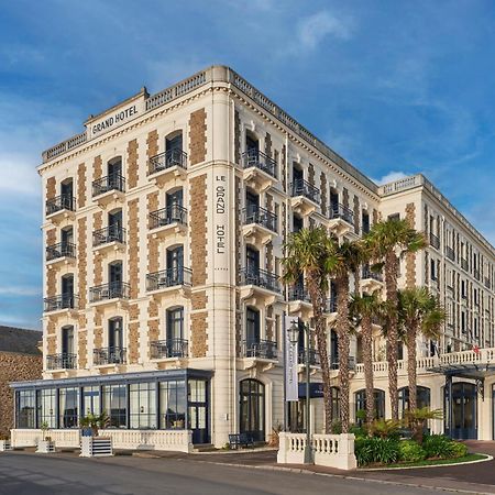 Hotel Barriere Le Grand Hotel Dinard Exterior photo