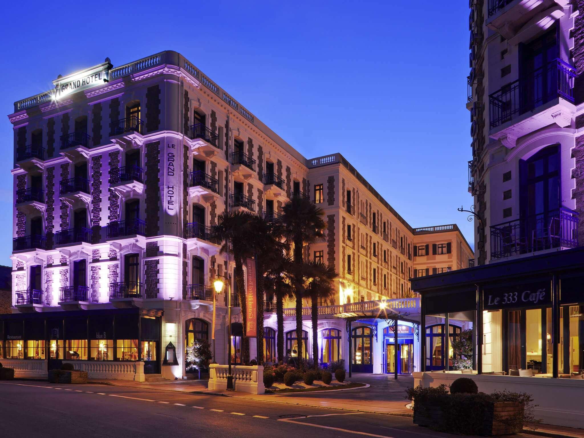 Hotel Barriere Le Grand Hotel Dinard Exterior photo