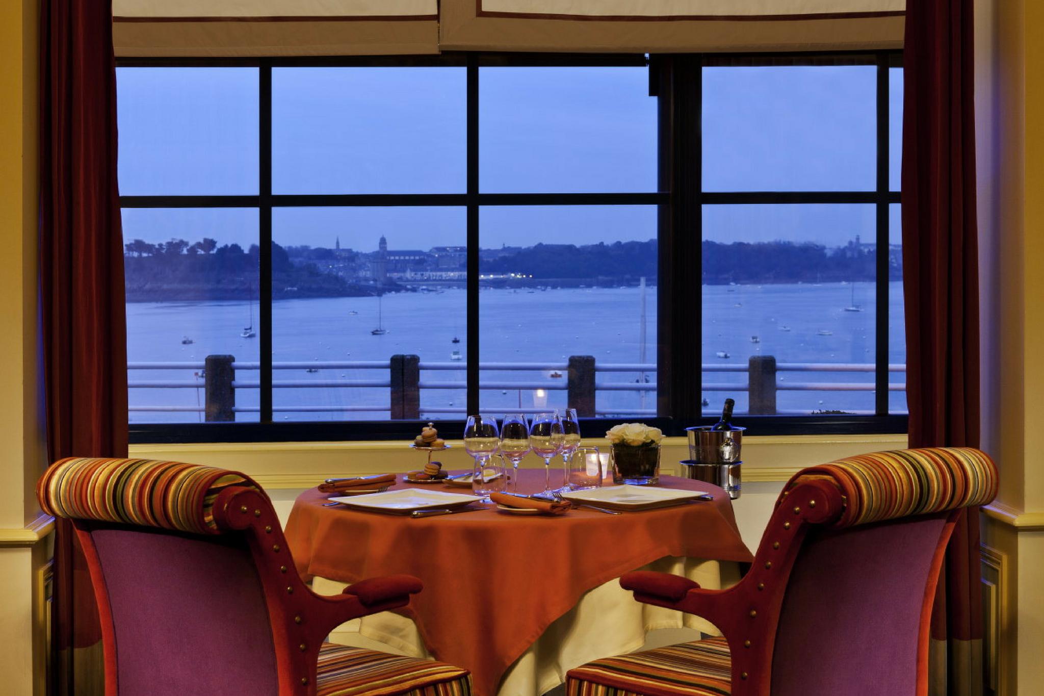 Hotel Barriere Le Grand Hotel Dinard Exterior photo
