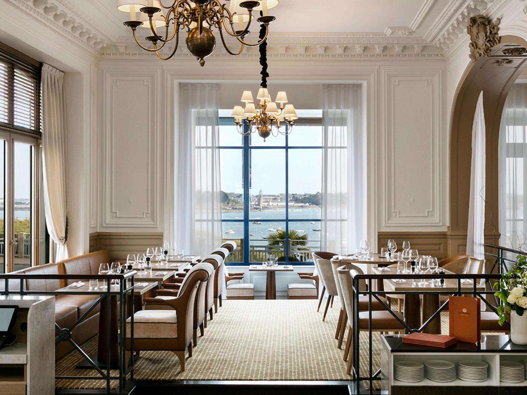 Hotel Barriere Le Grand Hotel Dinard Exterior photo