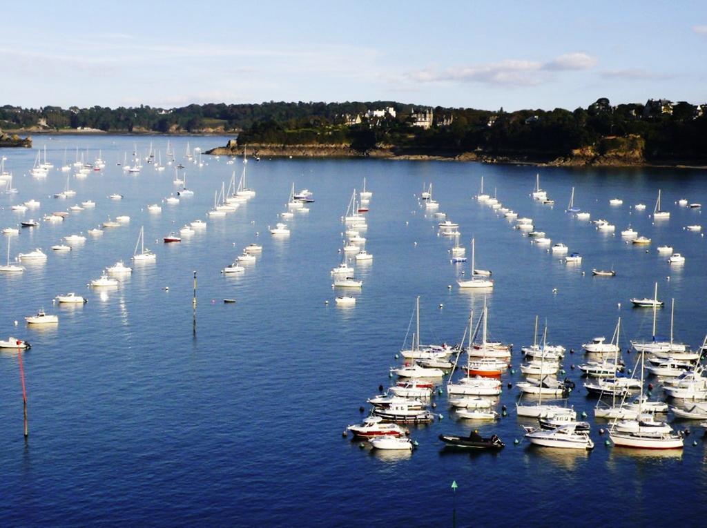 Hotel Barriere Le Grand Hotel Dinard Exterior photo